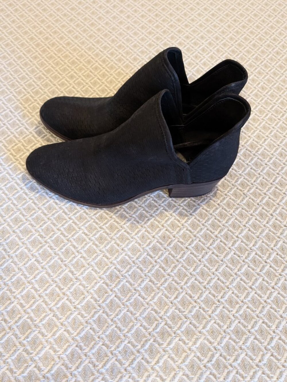 Lucky Brand Bashina Black Nubuck Ankle Booties